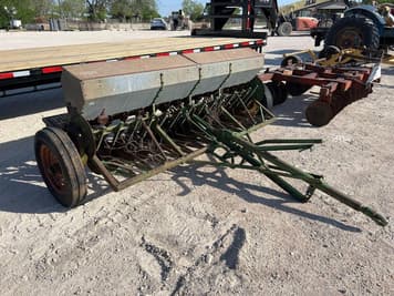 Main image John Deere Van Brunt B